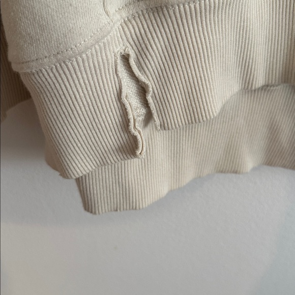 Aerie Oversized Cream and Orange Long Sleeve Hoodie - PRELOVED - Picture 8 of 11